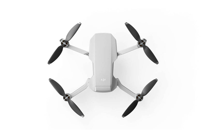 クーポン配布中交換無料 2 ドローン DJI Moreコンボ、リモートID対応